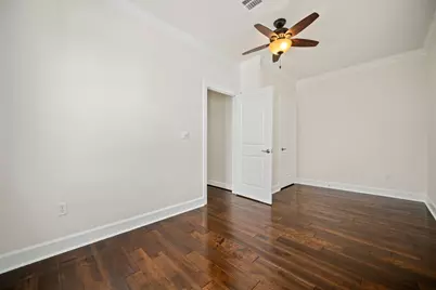 110 Kendall Street, Houston, TX 77003 - Photo 26