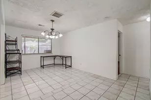 9610 Blackamore Cir, Houston, TX 77065 - Photo 10