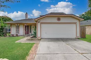 9610 Blackamore Cir, Houston, TX 77065 - Photo 2