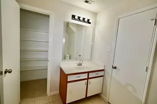 2838 Packard Elm St, Houston, TX 77038 - Photo 12