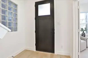 1016 W 15th 1/2 St, Houston, TX 77008 - Photo 6