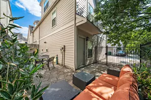 2915 Chenevert St, Houston, TX 77004 - Photo 12