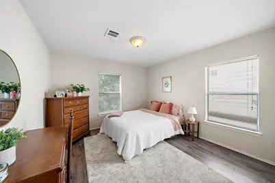 2915 Chenevert Street, Houston, TX 77004 - Photo 10
