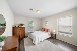 2915 Chenevert St, Houston, TX 77004 - Photo 10