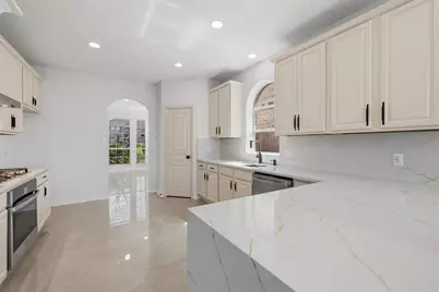11939 Galentine Pt, Cypress, TX 77429 - Photo 12