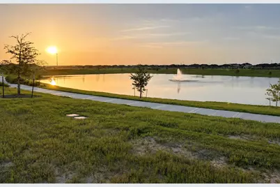 30414 Brixton Village Street, Fulshear, TX 77441 - Photo 20