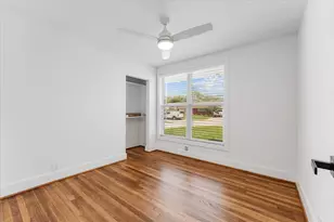 1845 Huge Oaks St, Houston, TX 77055 - Photo 22