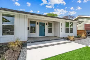 1845 Huge Oaks St, Houston, TX 77055 - Photo 2