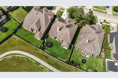 17214 Cascading Springs Lane, Humble, TX 77346 - Photo 4