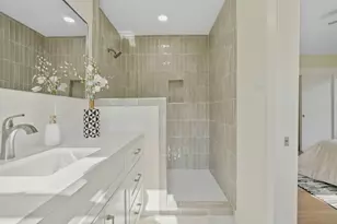 4738 Briarbend Dr, Houston, TX 77035 - Photo 34