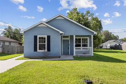 2027 Rosalee Street, La Marque, TX 77568 - Photo 1