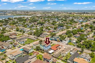 5419 Ave N 1/2, Galveston, TX 77551 - Photo 44