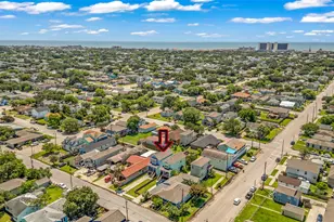 5419 Ave N 1/2, Galveston, TX 77551 - Photo 40