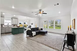 2541 Cr 769C, Brazoria, TX 77422 - Photo 2