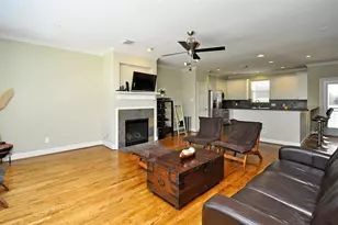 1613 Detering St, Houston, TX 77007 - Photo 8