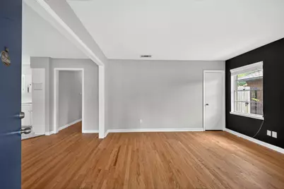 2322 Poinciana Drive, Houston, TX 77018 - Photo 4
