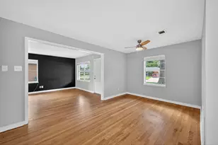 2322 Poinciana Dr, Houston, TX 77018 - Photo 8