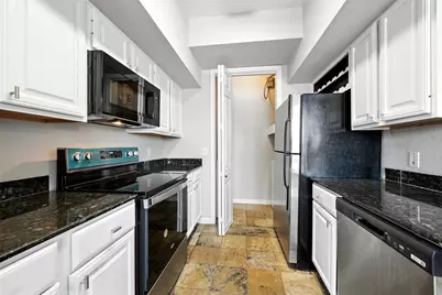 7575 Kirby Drive #2204, Houston, TX 77030 - Photo 22