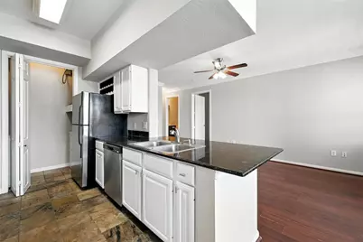 7575 Kirby Drive #2204, Houston, TX 77030 - Photo 20