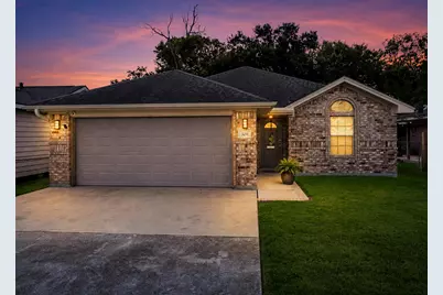 3211 Avenue G, Nederland, TX 77627 - Photo 1