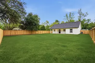 205 Spruce, Daisetta, TX 77533 - Photo 30