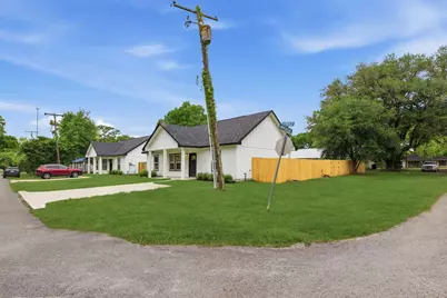 205 Spruce, Daisetta, TX 77533 - Photo 4