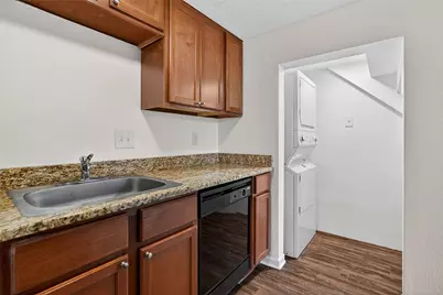 4401 Carter Creek Parkway #13, Bryan, TX 77802 - Photo 6