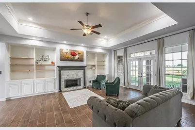 7630 Savannah Plantation Drive, Rosharon, TX 77583 - Photo 2
