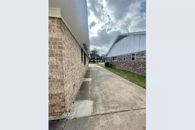 12011 Chessington Drive, Houston, TX 77031 - Photo 2