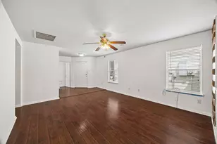 19007 Remington Park Dr, Houston, TX 77073 - Photo 2