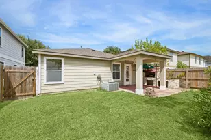 19007 Remington Park Dr, Houston, TX 77073 - Photo 4