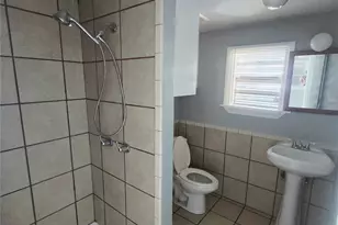 5403 Ave Q 1/2, Galveston, TX 77551 - Photo 10