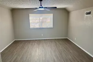 2718 Peach Ln, Pasadena, TX 77502 - Photo 14
