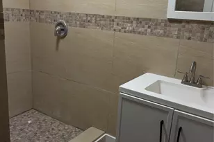 10010 Cathedral Dr, Houston, TX 77051 - Photo 20