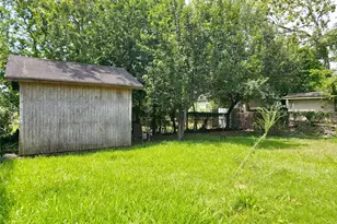 1003 W Hart Ave, Pasadena, TX 77506 - Photo 22