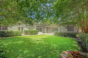 12118 Tara Dr, Bunker Hill Village, TX 77024 - Photo 22