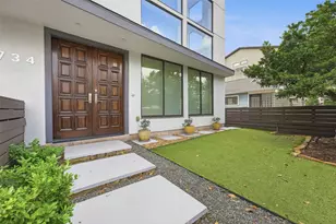 734 E 8th St, Houston, TX 77007 - Photo 2