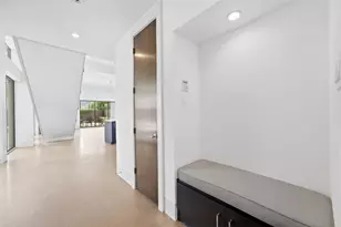 734 E 8th St, Houston, TX 77007 - Photo 6