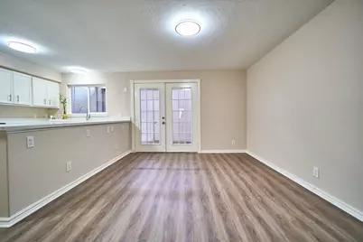 10818 Briar Forest Drive #34, Houston, TX 77042 - Photo 6