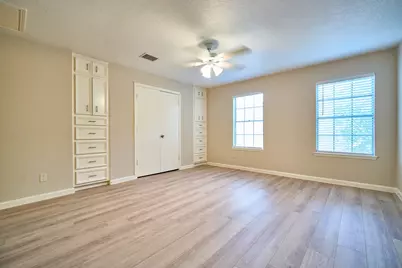 10818 Briar Forest Drive #34, Houston, TX 77042 - Photo 10