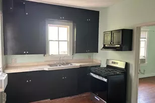 4725 Ave R 1/2, Galveston, TX 77551 - Photo 2