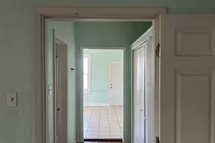 4725 Ave R 1/2, Galveston, TX 77551 - Photo 4