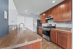 18714 Walden Glen Cir, Humble, TX 77346 - Photo 12