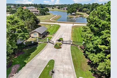 17027 Champions Lakeway, Tomball, TX 77375 - Photo 48