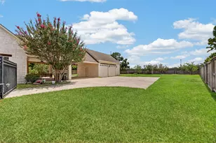 17027 Champions Lakeway, Tomball, TX 77375 - Photo 44