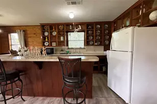 215 Weldon, Livingston, TX 77351 - Photo 14