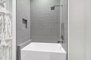 5617 Val Verde St, Houston, TX 77057 - Photo 22