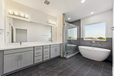 412 N Stiles Street, Houston, TX 77011 - Photo 8