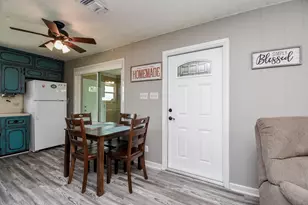 225 Swallow Dr, Palacios, TX 77465 - Photo 12
