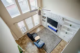 9214 Windy Spring Ct, Houston, TX 77089 - Photo 10